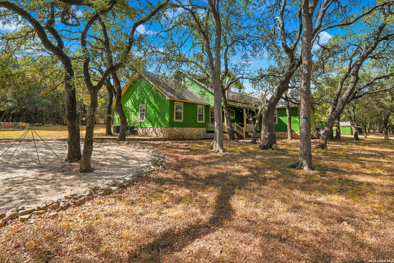 1180 Elm Valley