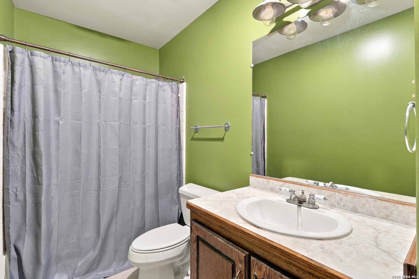 1180 Elm Valley