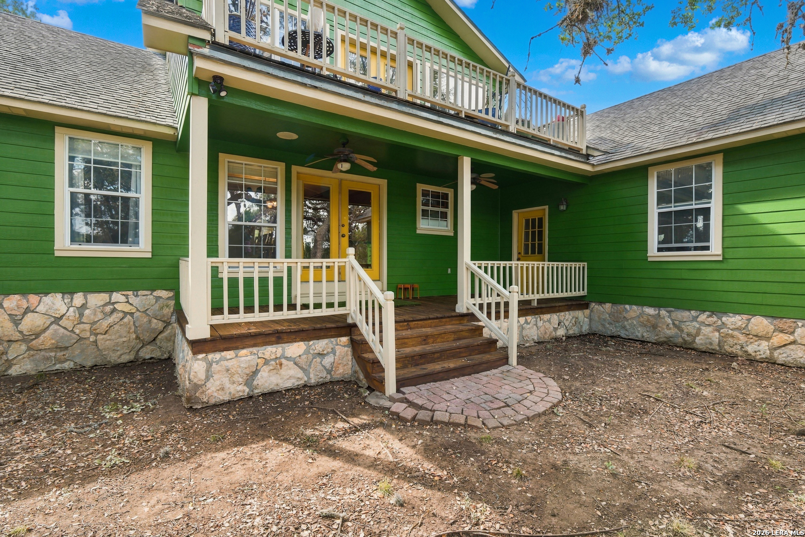 1180 Elm Valley