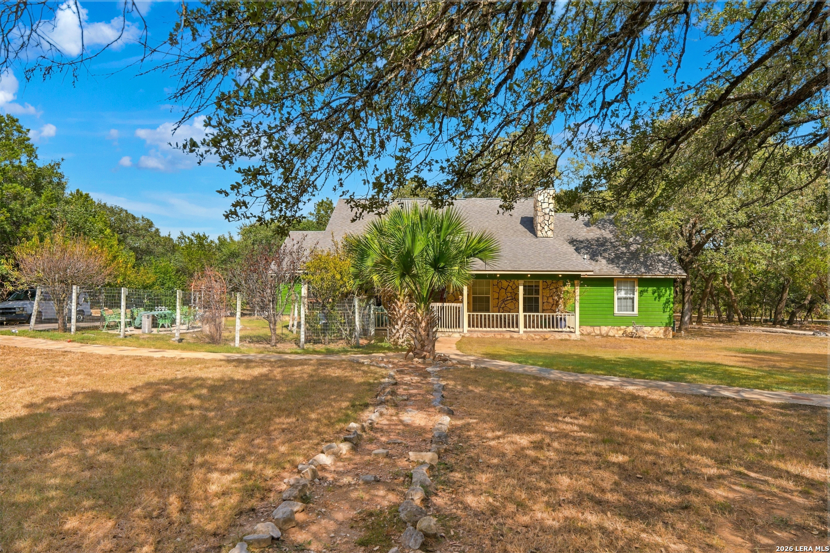 1180 Elm Valley