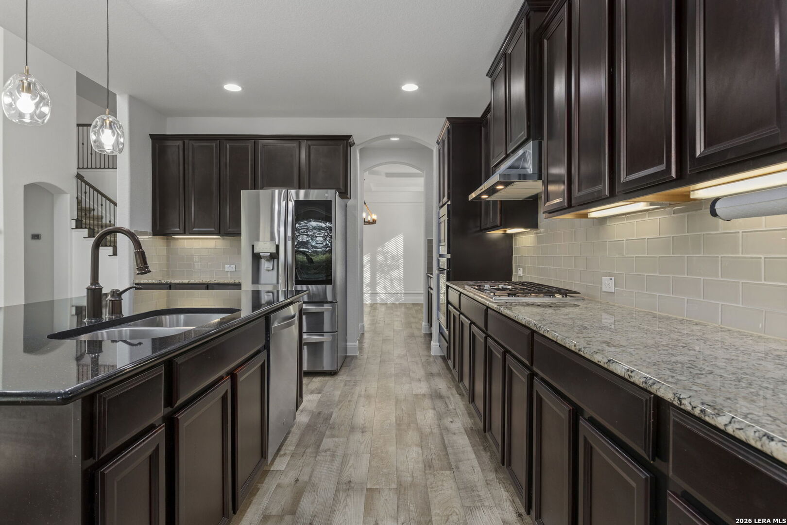7 MARBELLA CT