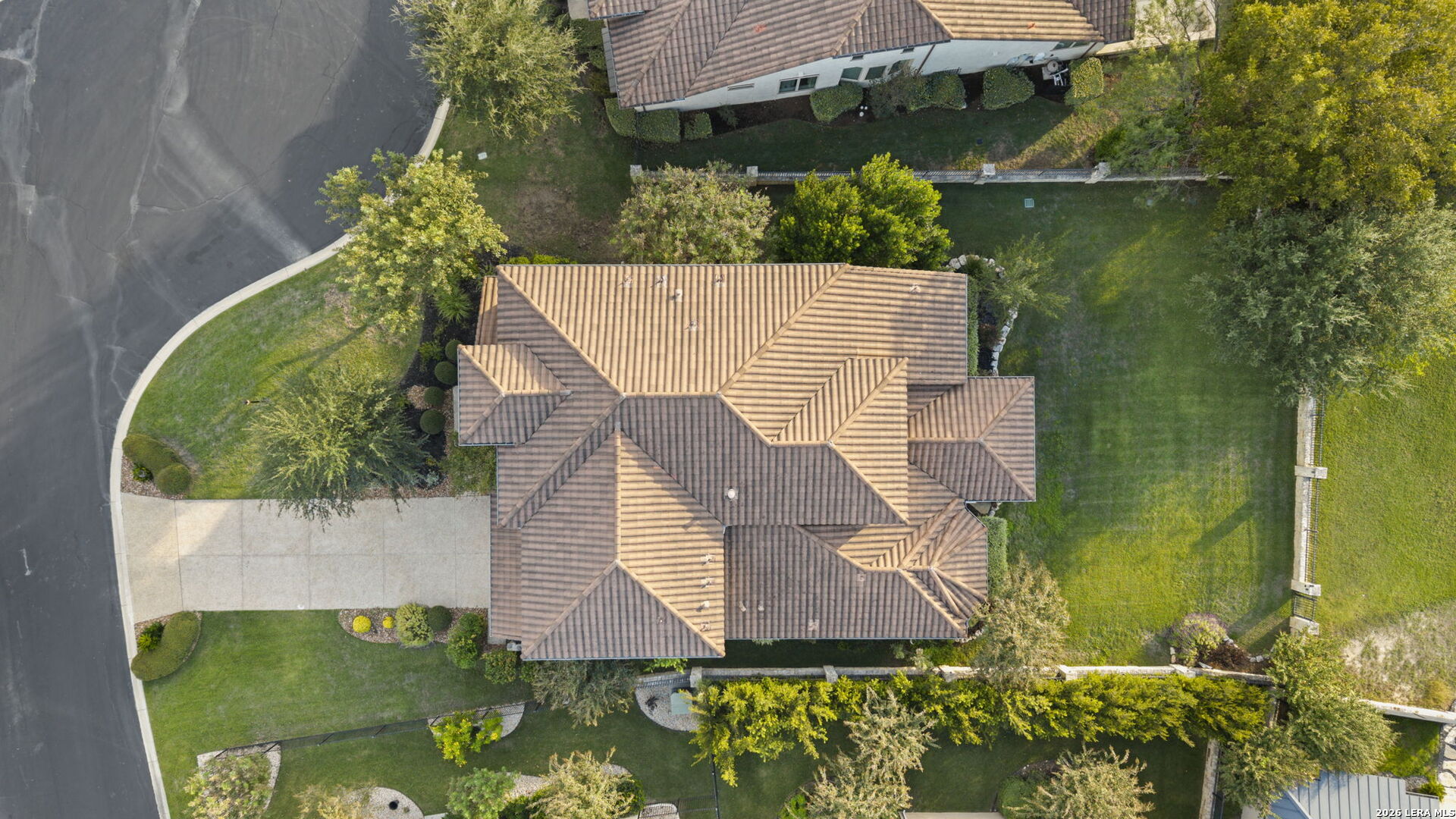 7 MARBELLA CT