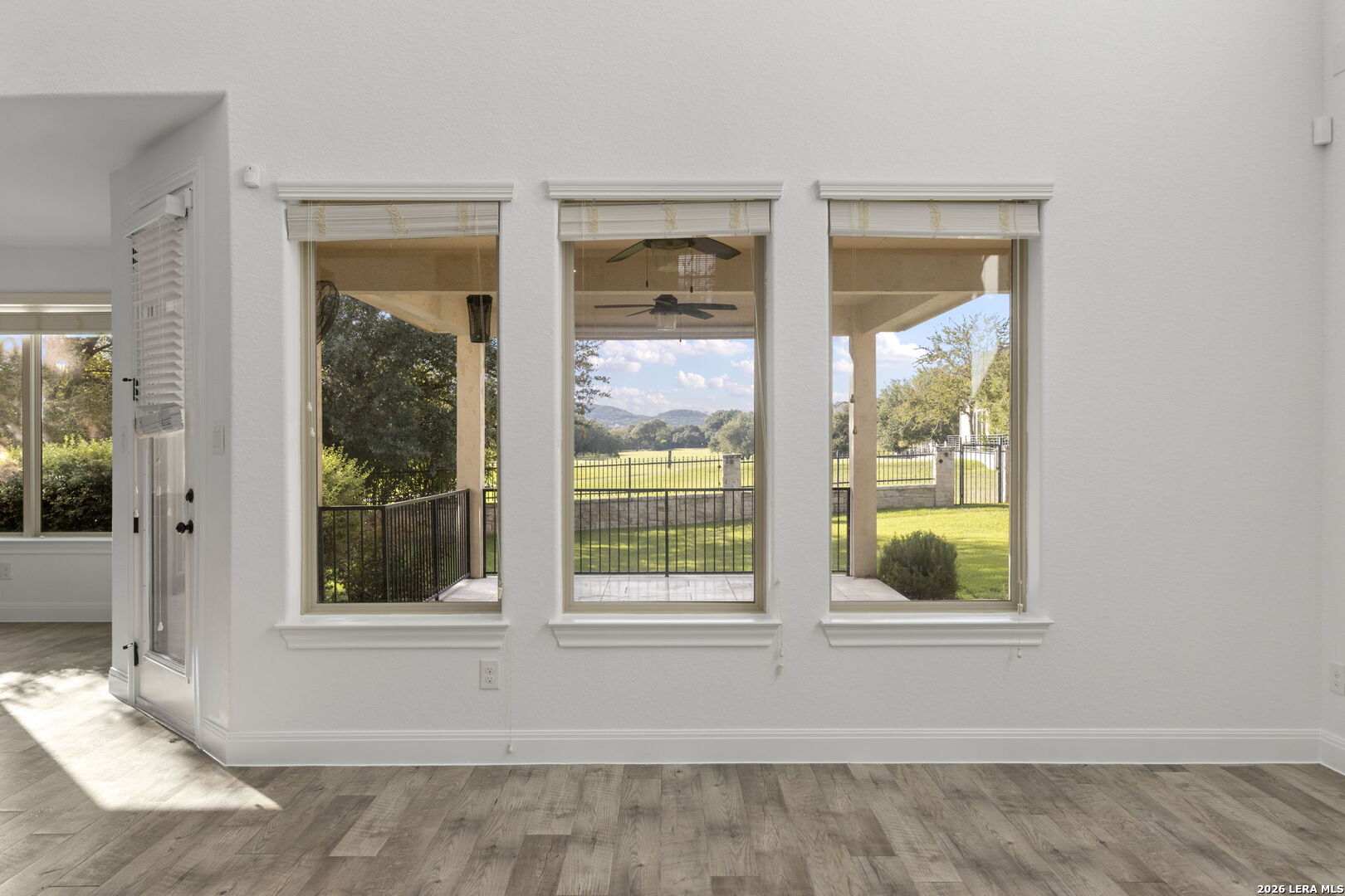 7 MARBELLA CT