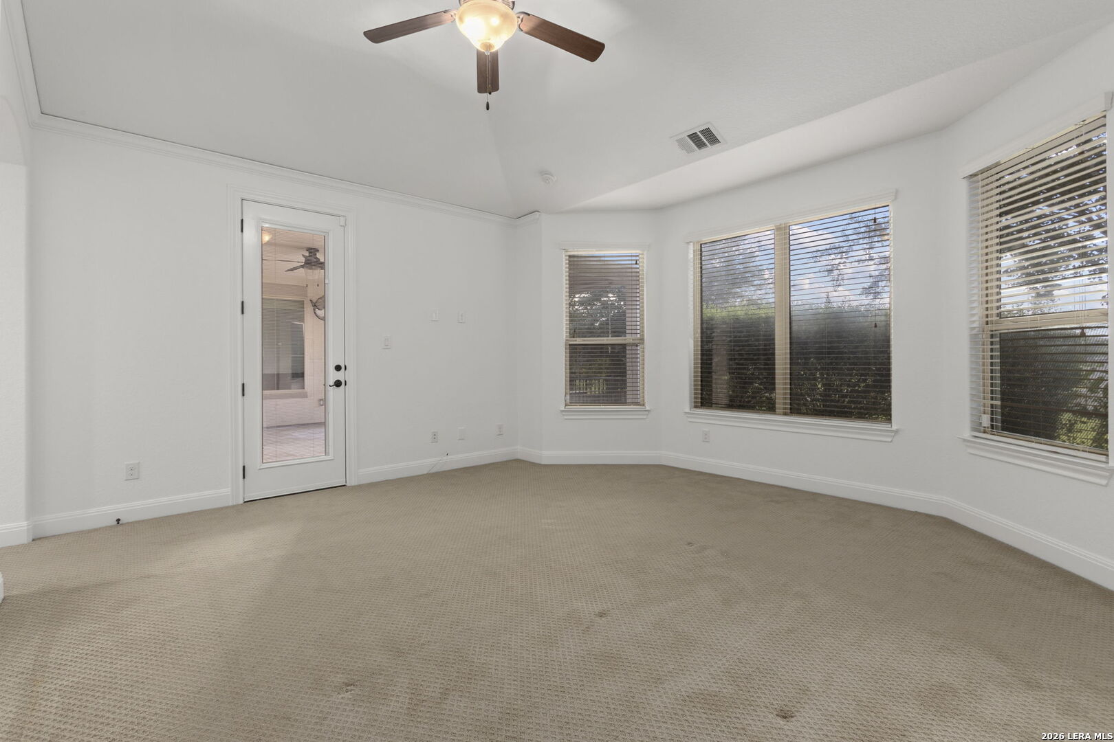 7 MARBELLA CT