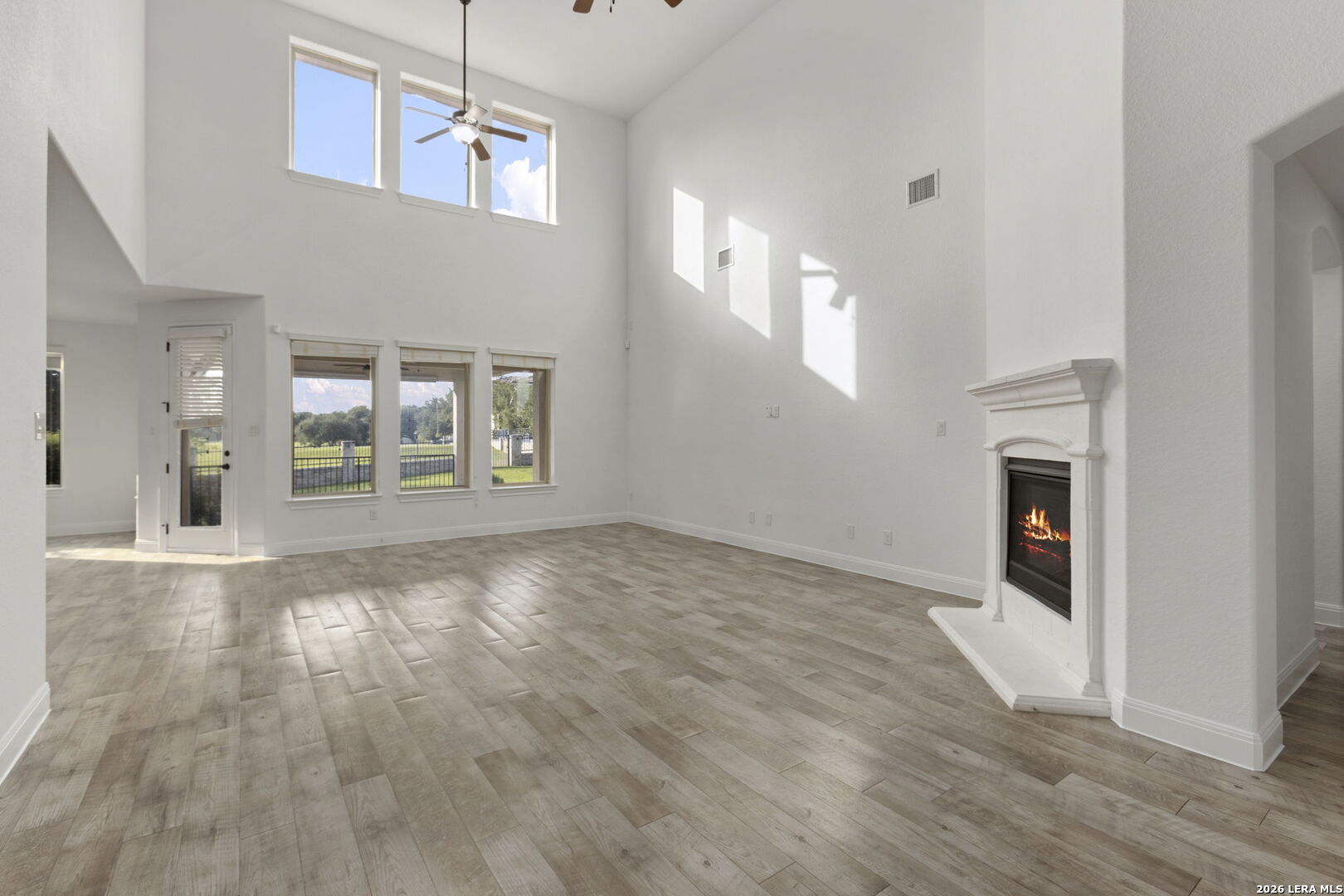 7 MARBELLA CT