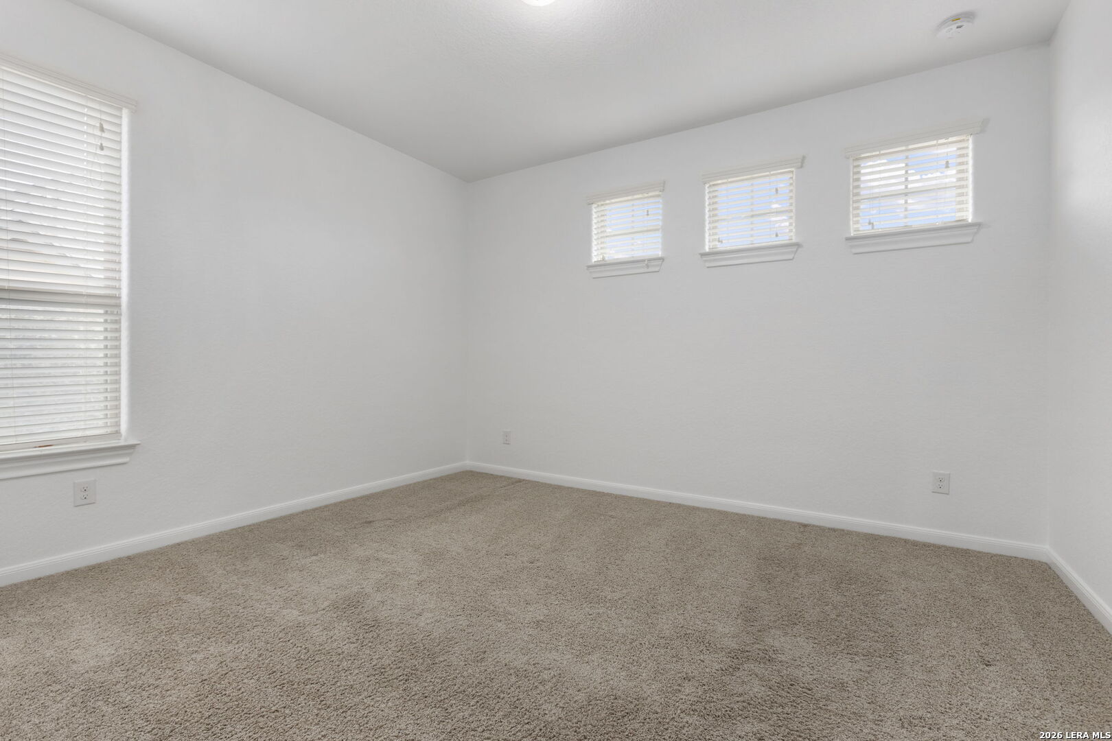 7 MARBELLA CT