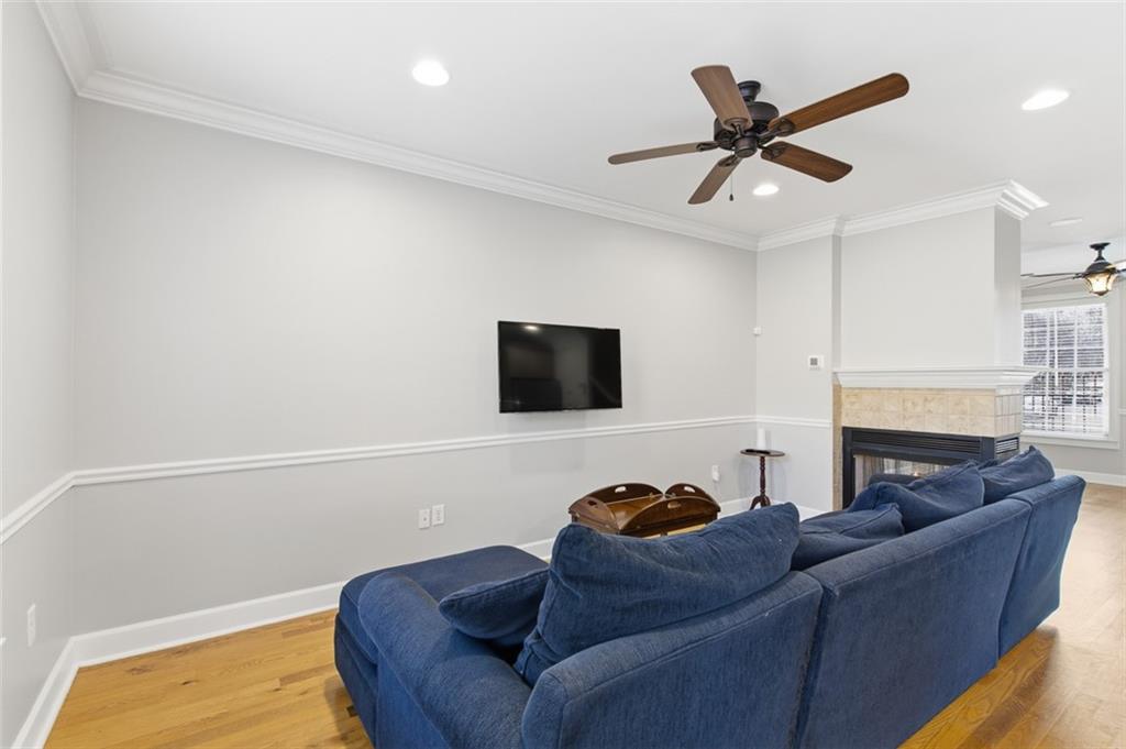 211 Merritts Avenue NW