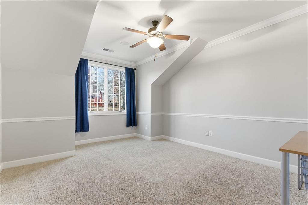 211 Merritts Avenue NW