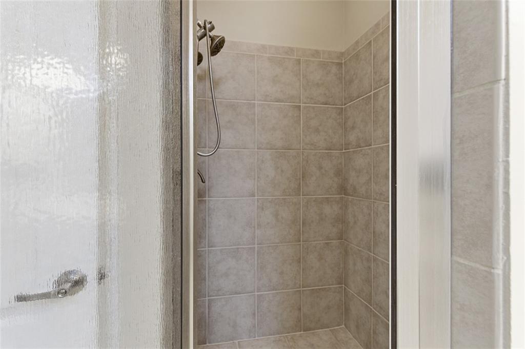 211 Merritts Avenue NW