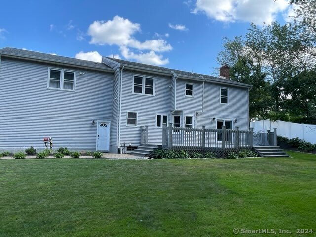 115 Lakewood Circle