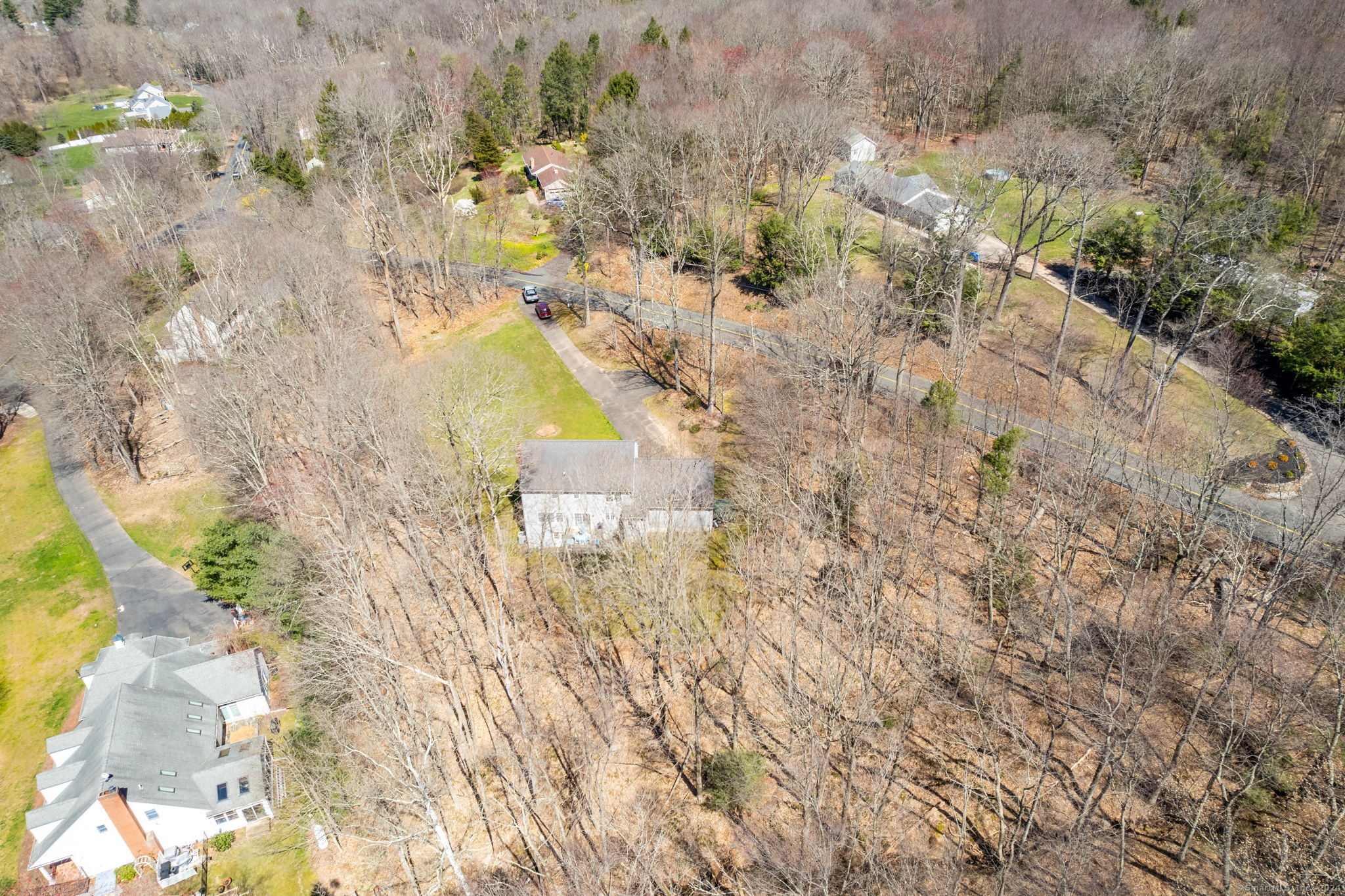 77 Foot Hills Road