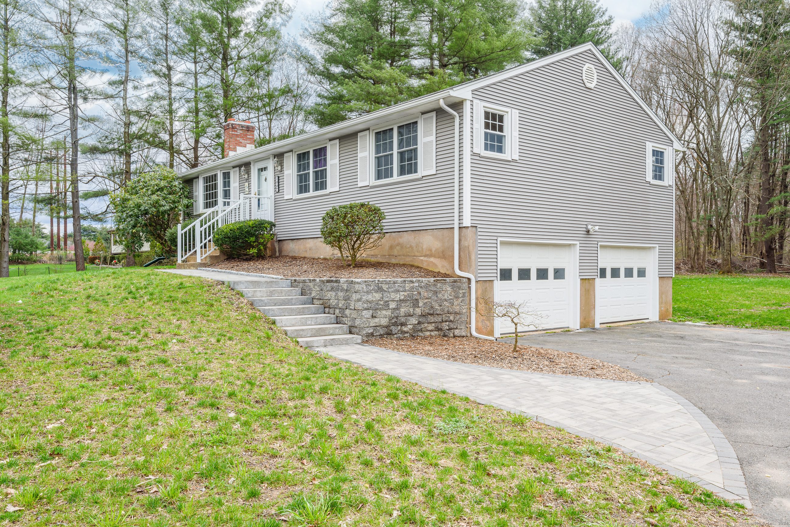 1007 Pleasant Valley Road