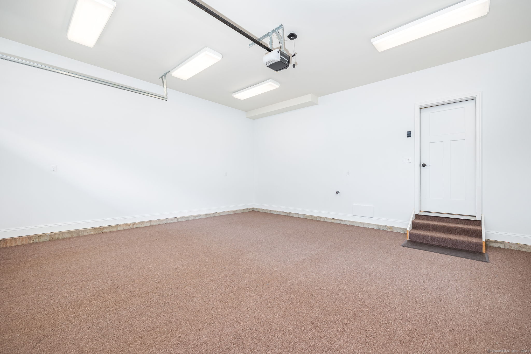 102 Daniel Drive 102