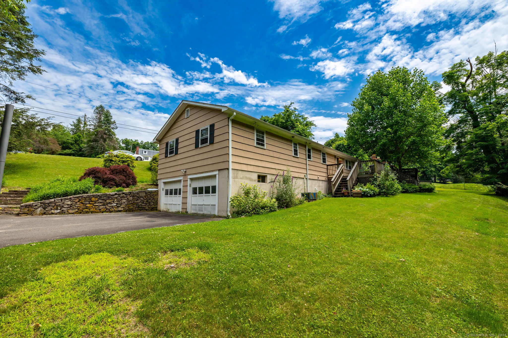 313 Woodland Hills Road