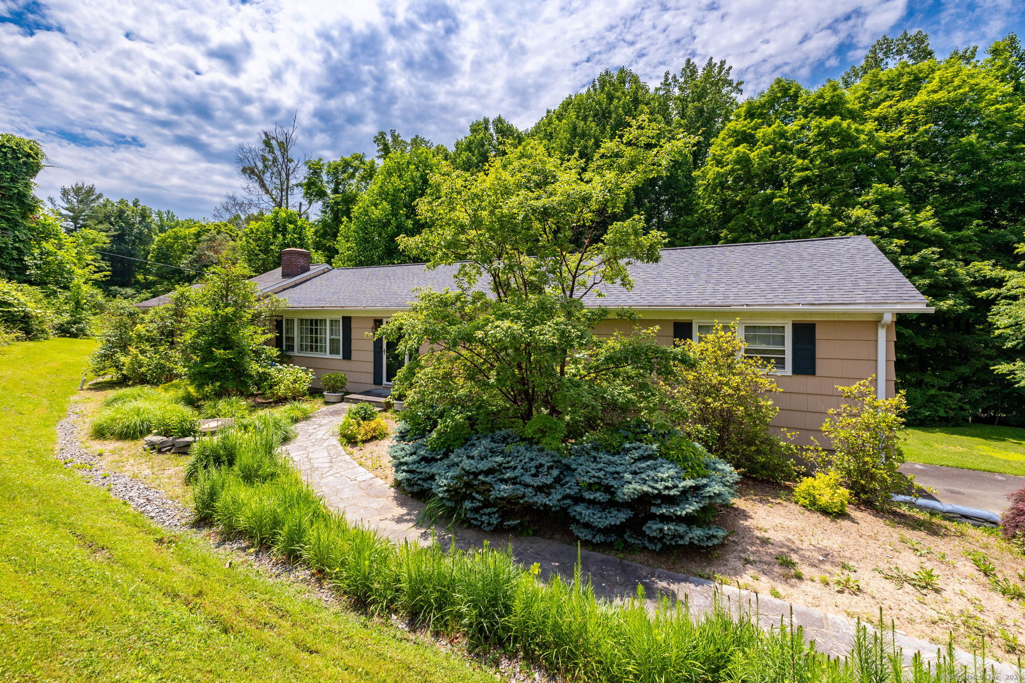 313 Woodland Hills Road
