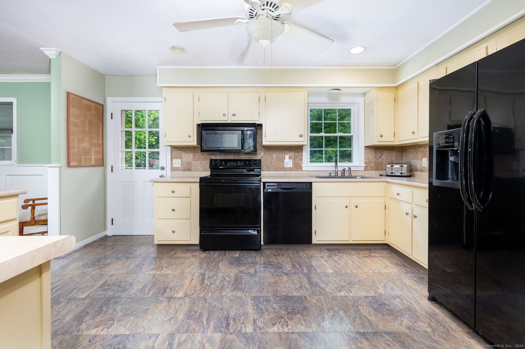 313 Woodland Hills Road