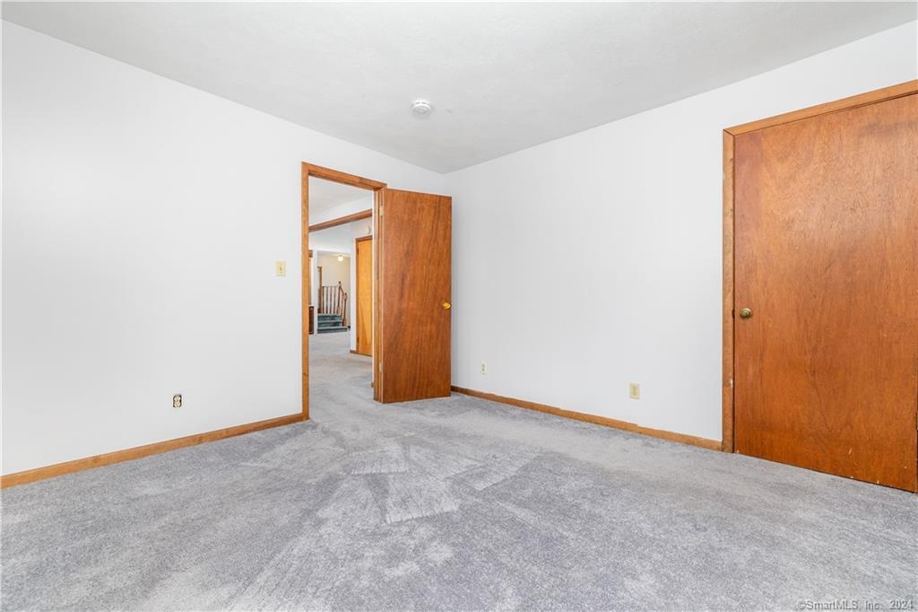 83 Airline Avenue