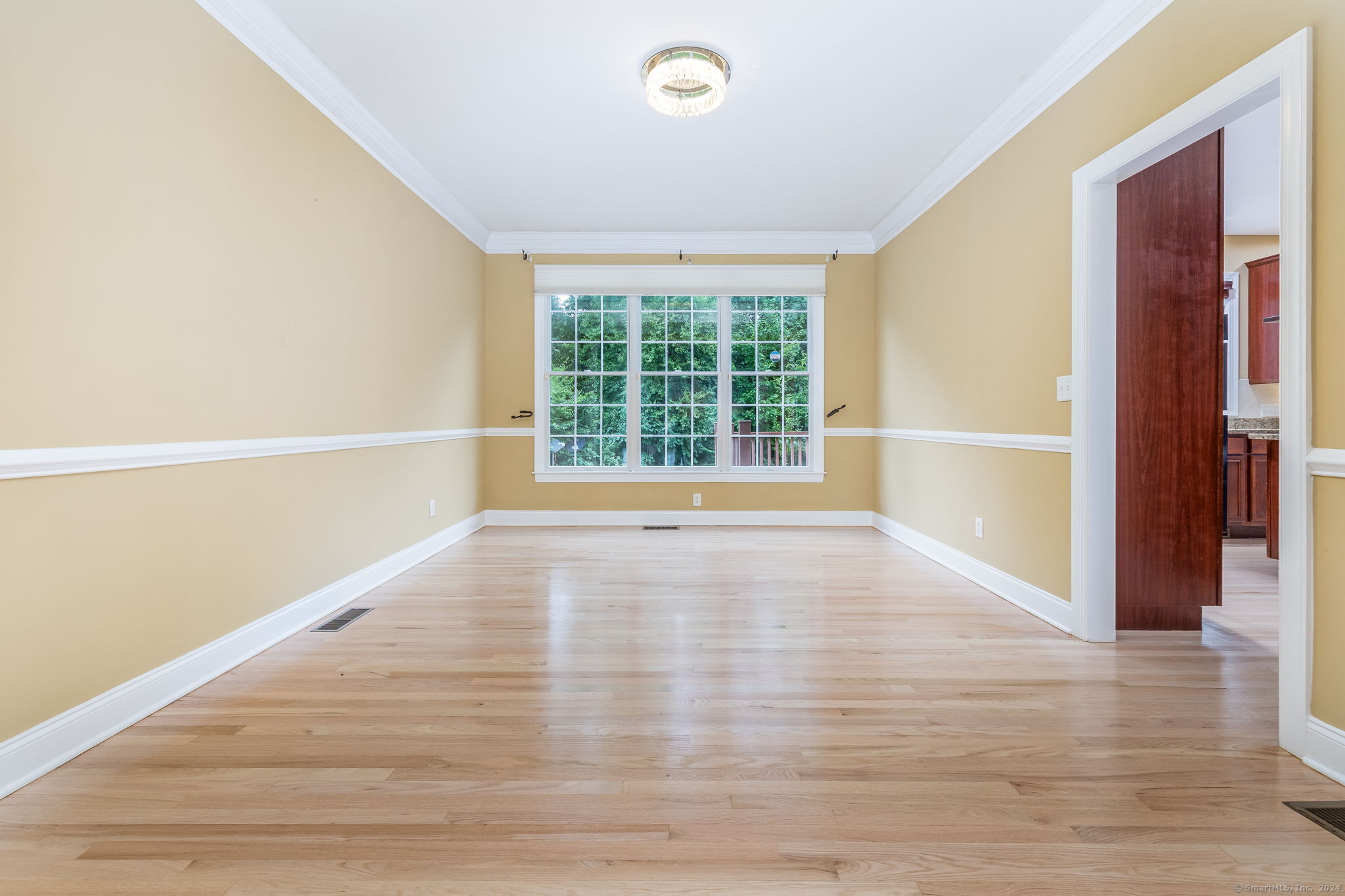60 Penwood Crossing