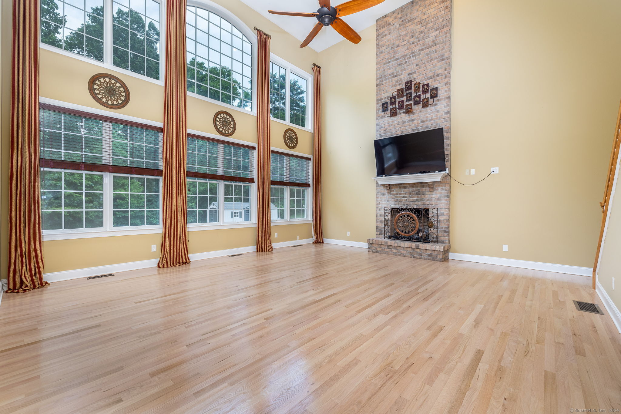 60 Penwood Crossing