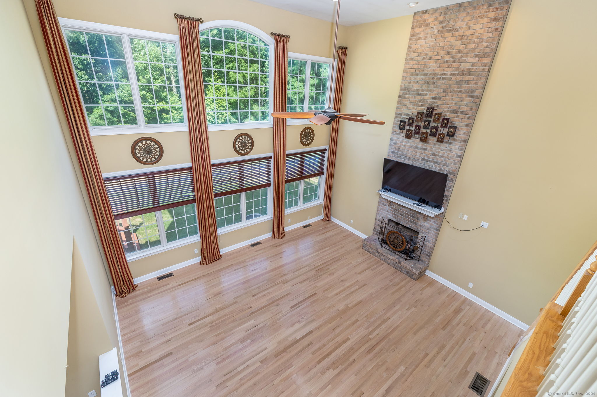 60 Penwood Crossing