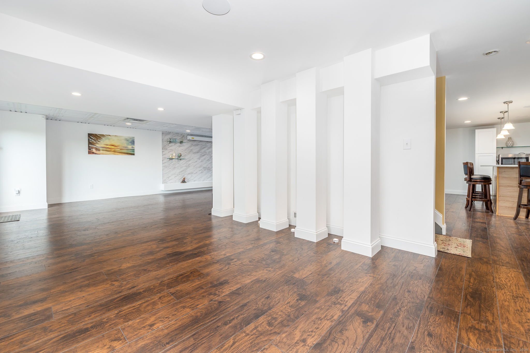 60 Penwood Crossing