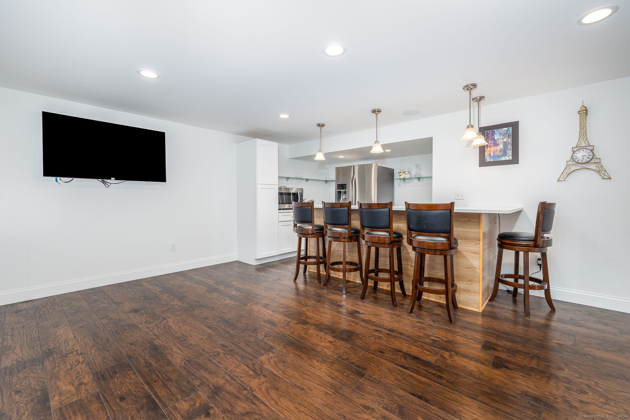 60 Penwood Crossing