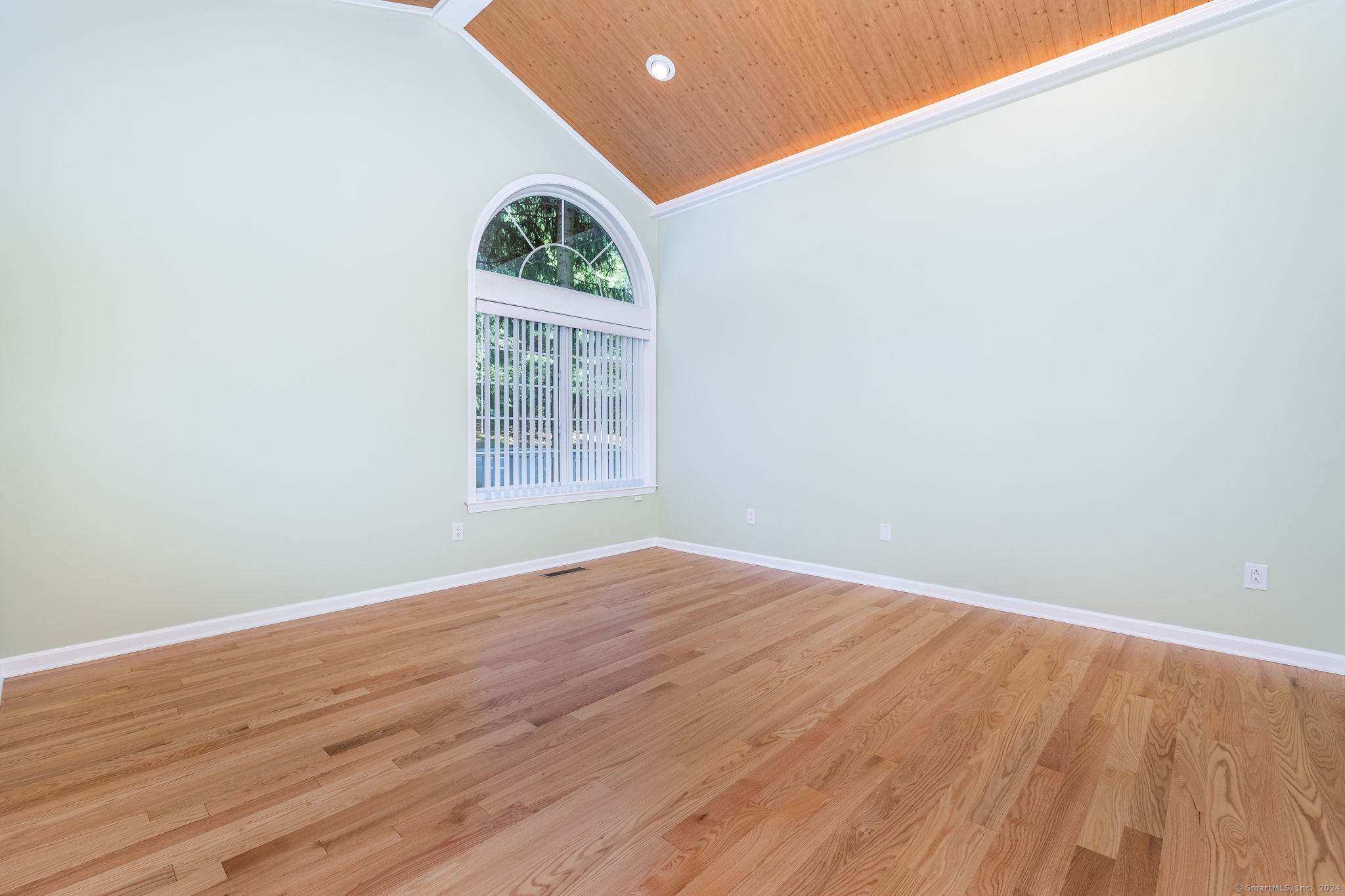 2 Edgewood Court 2