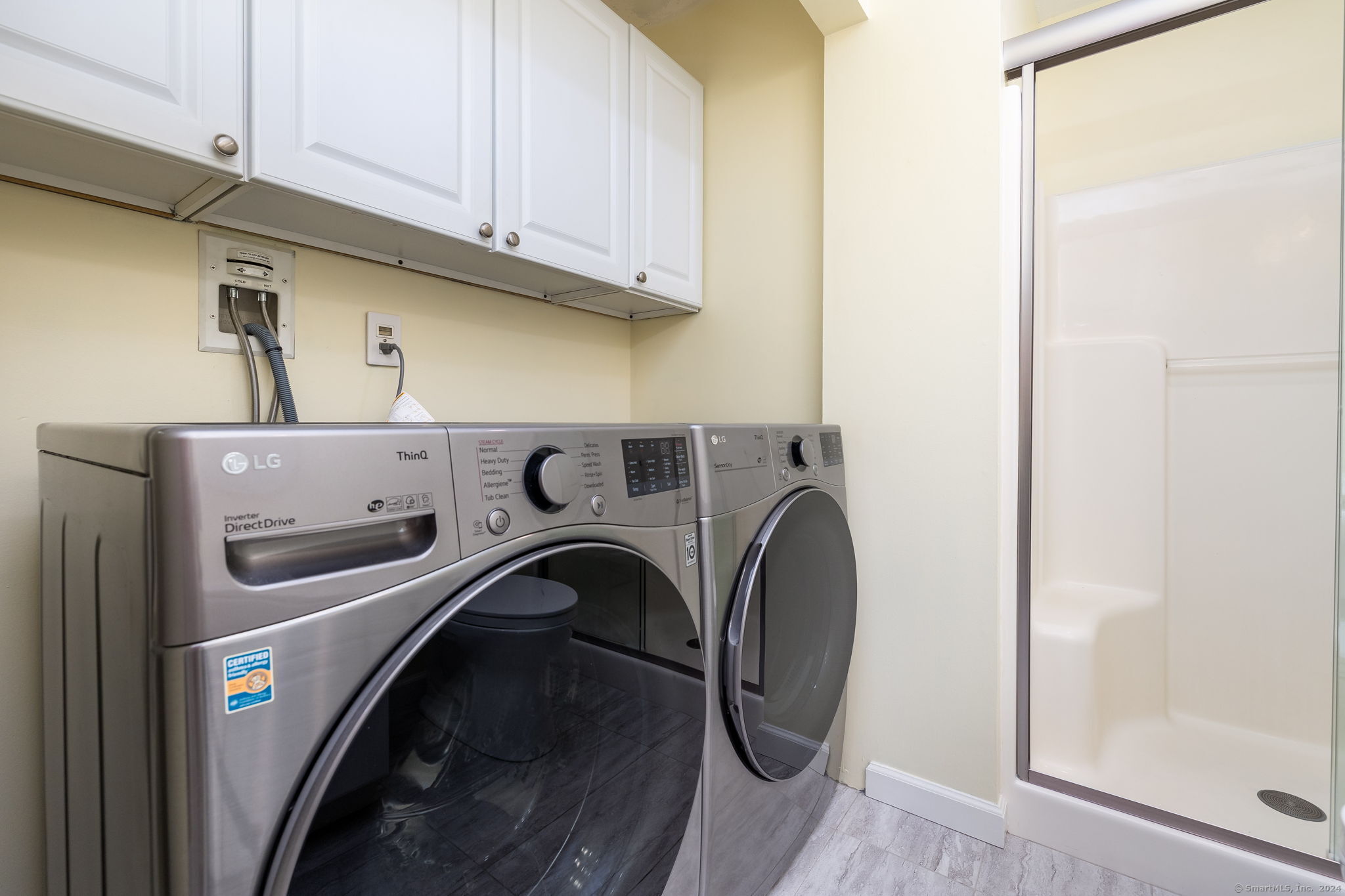 2 Edgewood Court 2