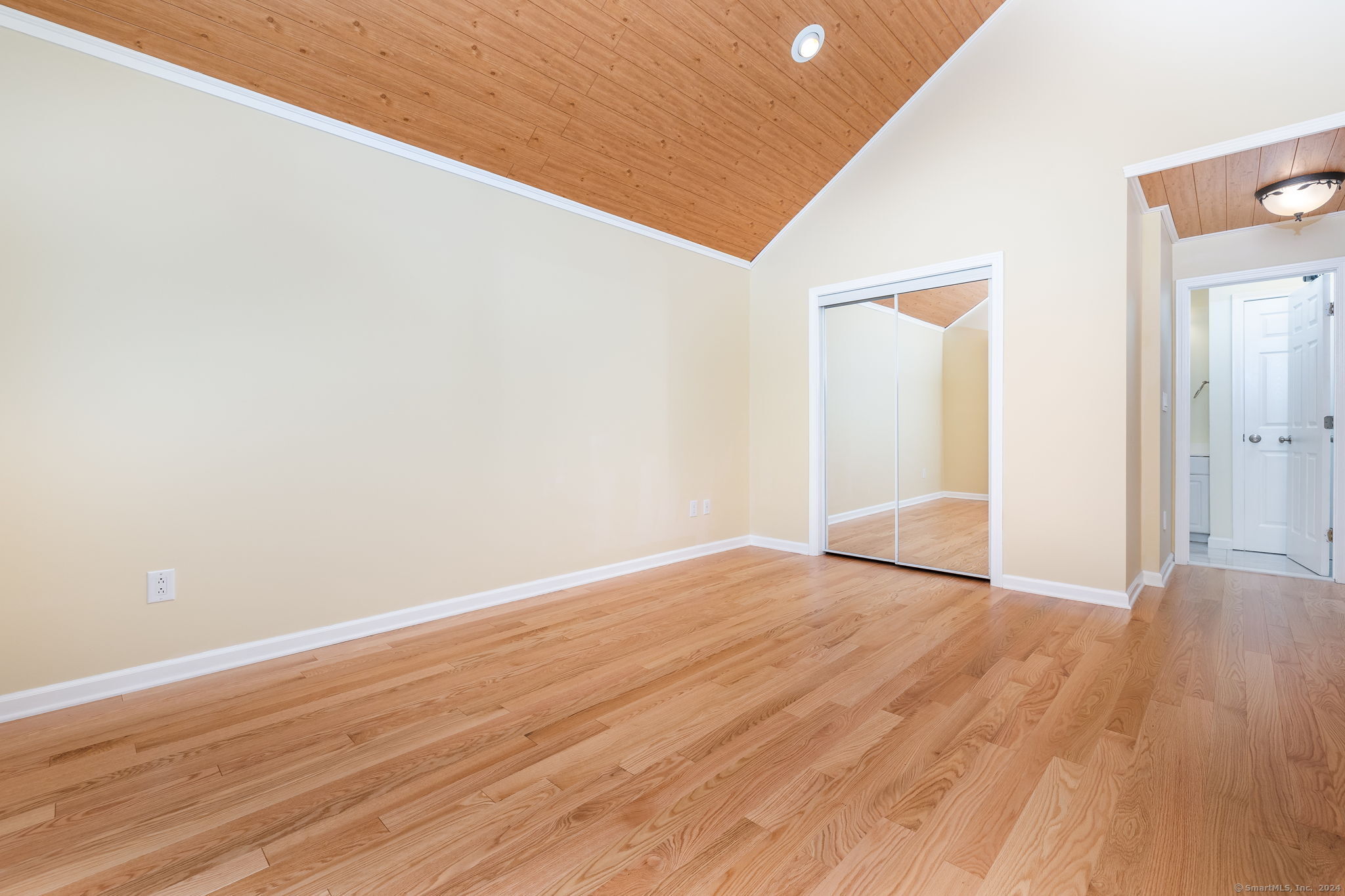 2 Edgewood Court 2