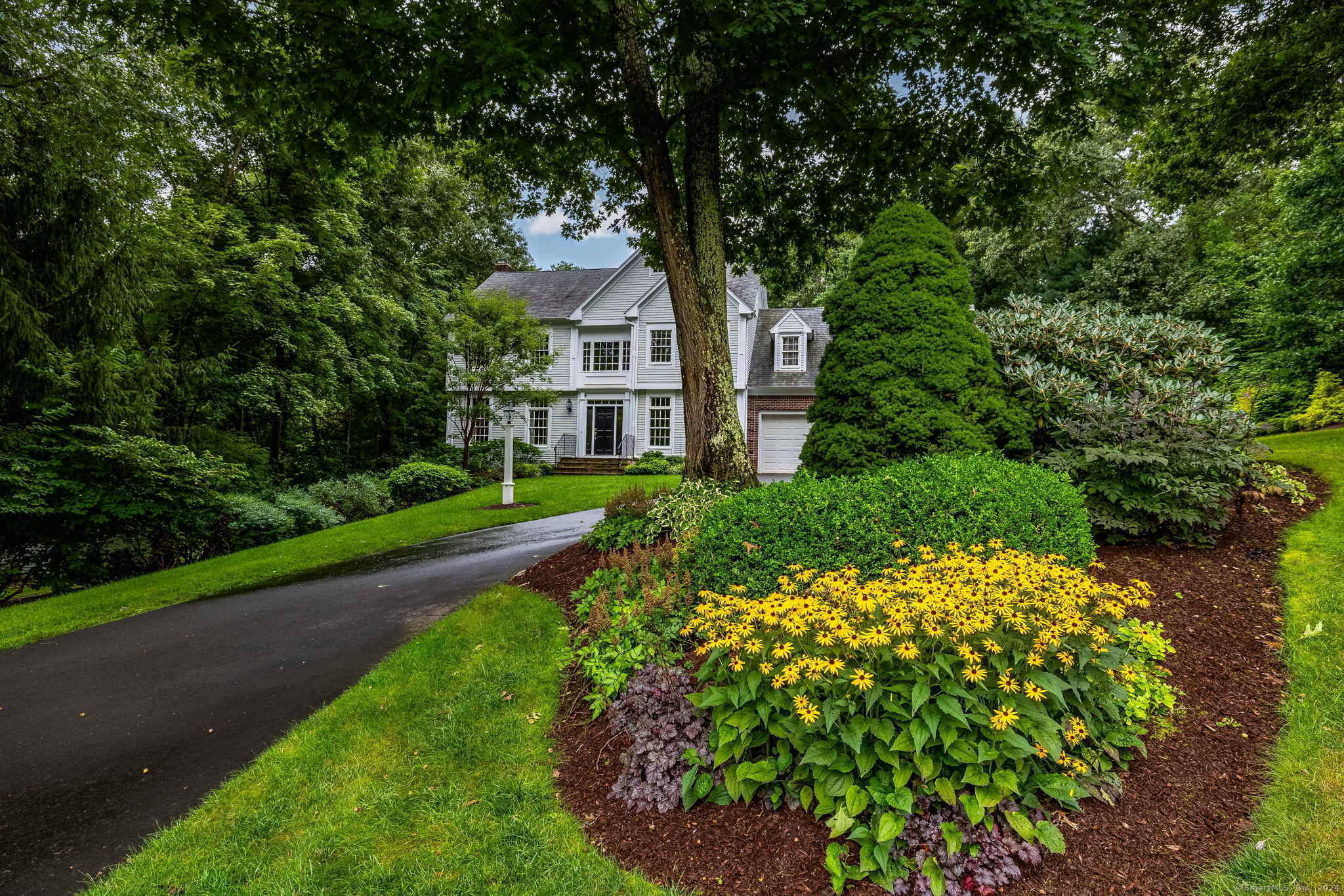 76 Steep Hollow Drive