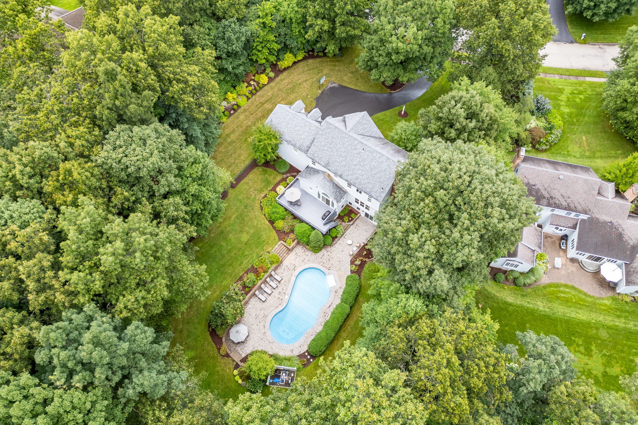 76 Steep Hollow Drive