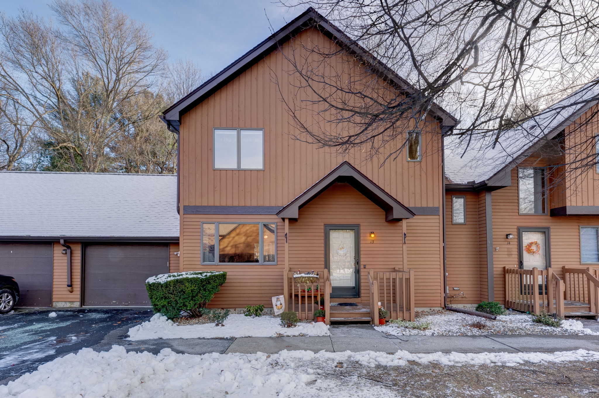 105 Maple Avenue APT 13