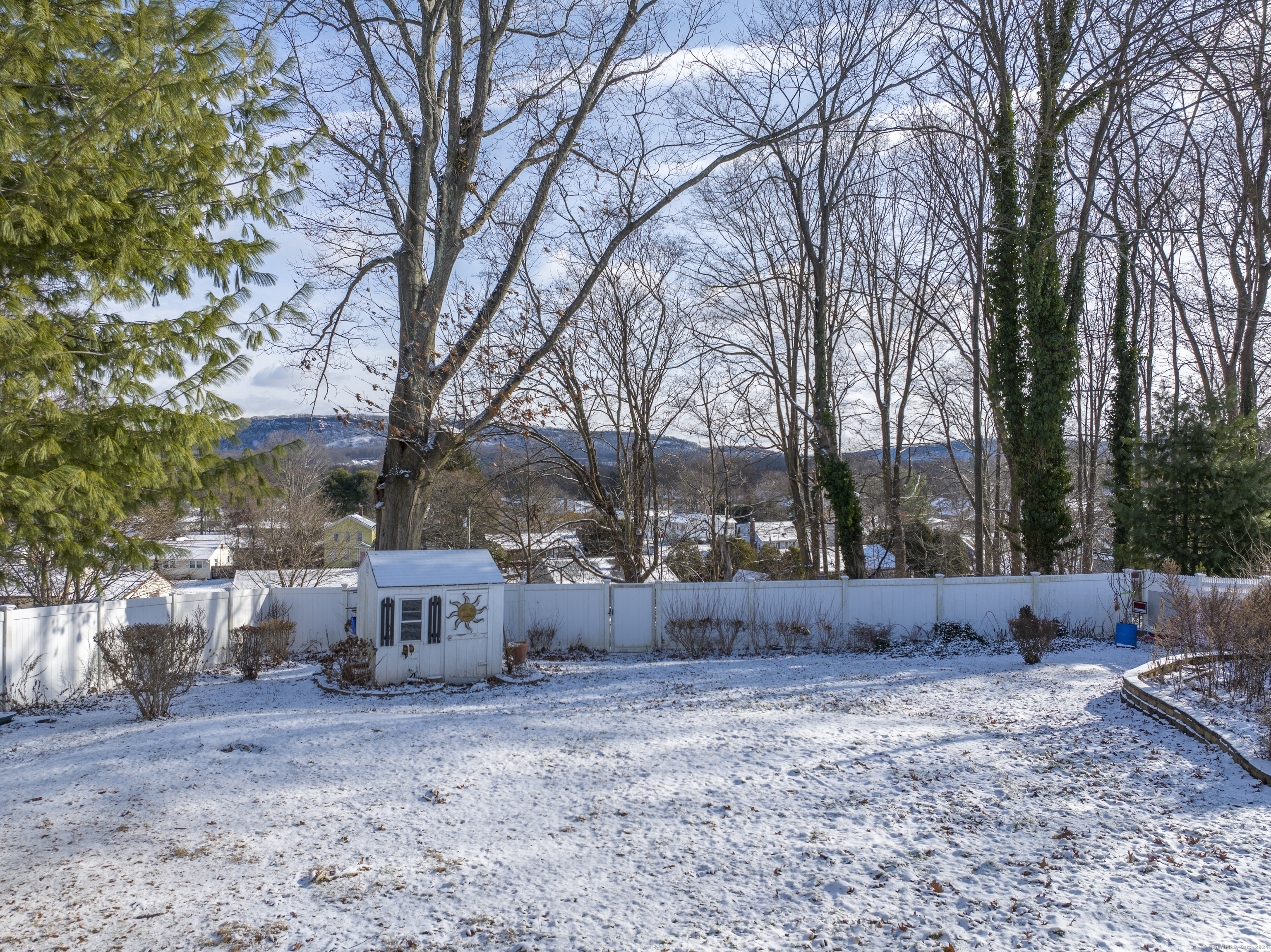 85 Briarwood Drive