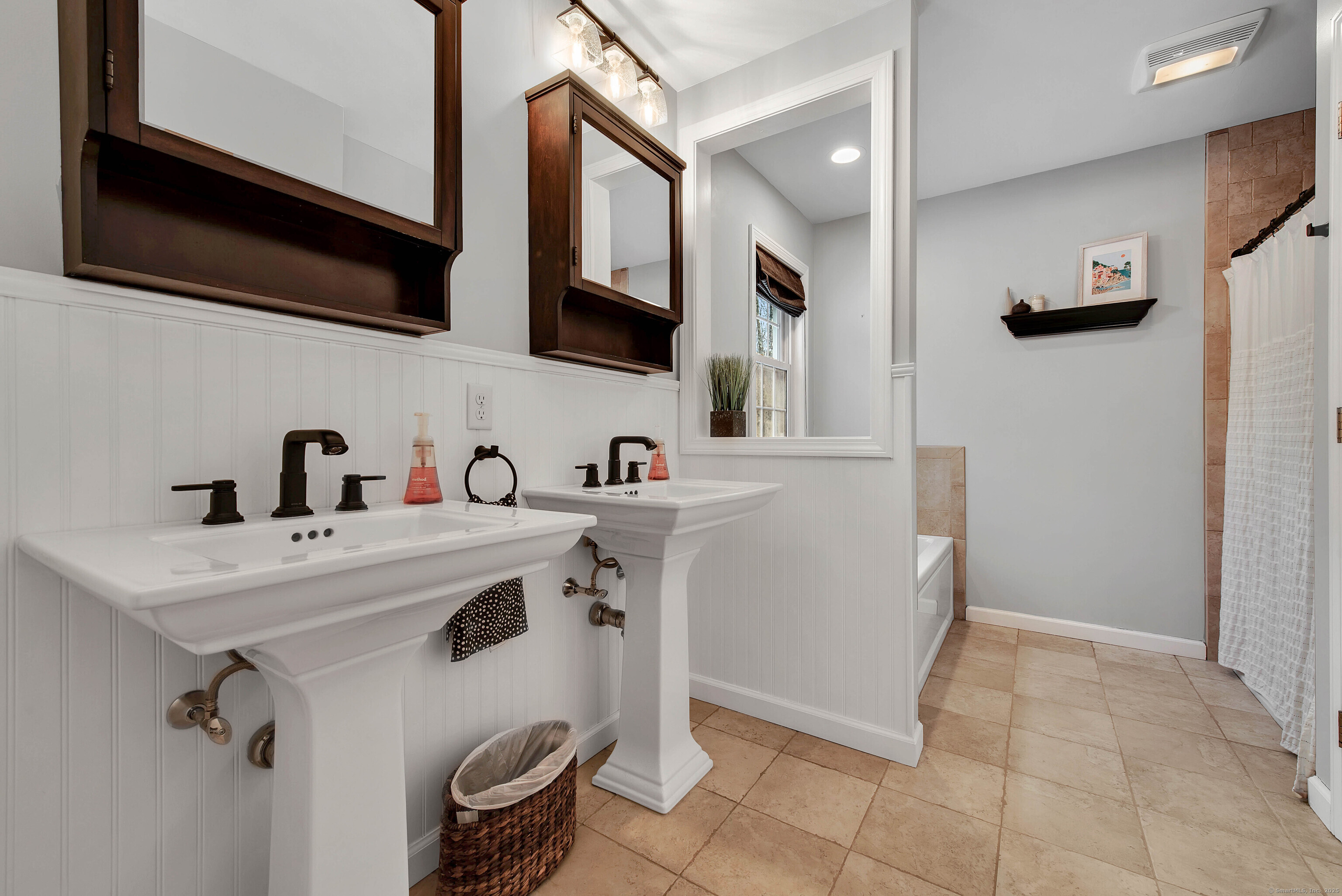 21 Country Club Lane