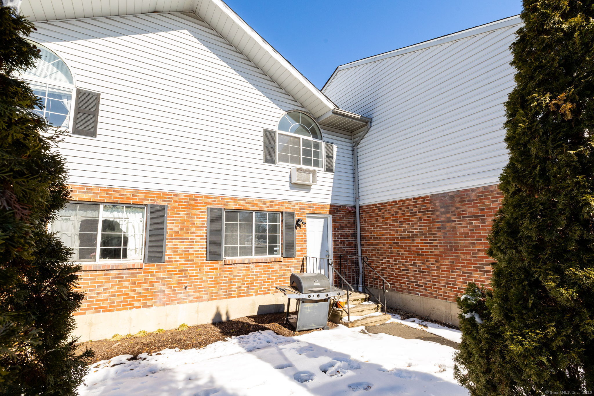 975 Meriden Road APT 5