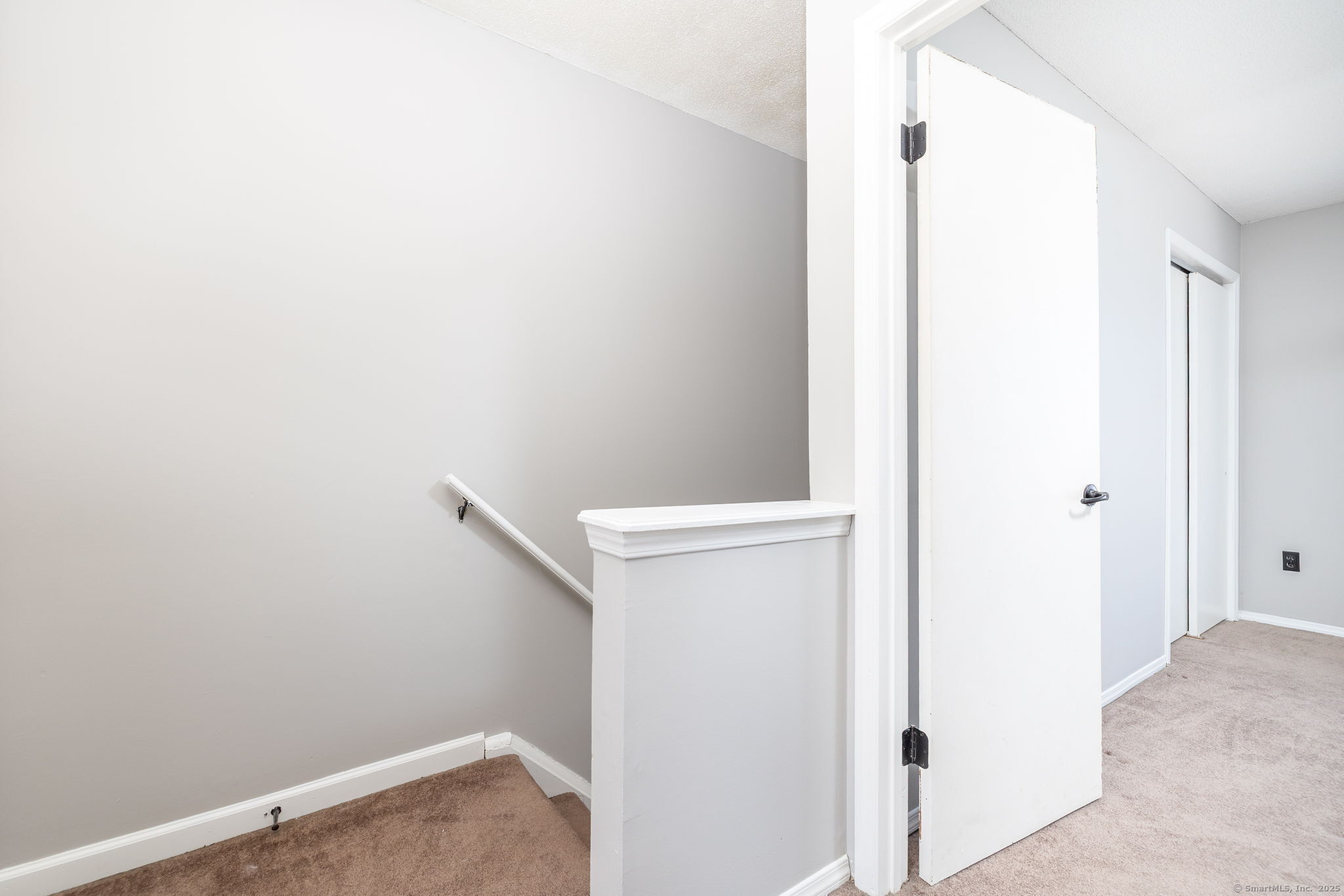 975 Meriden Road APT 5