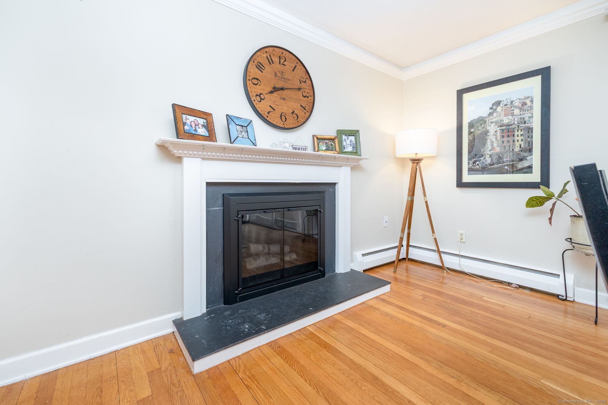 56 Wynding Hills Road