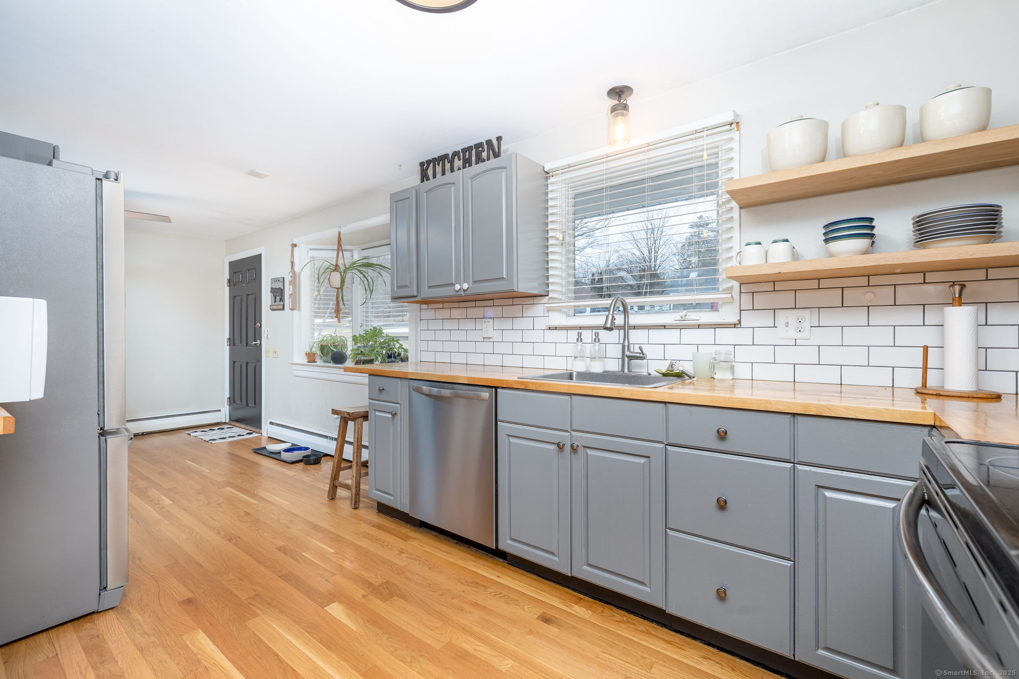 56 Wynding Hills Road
