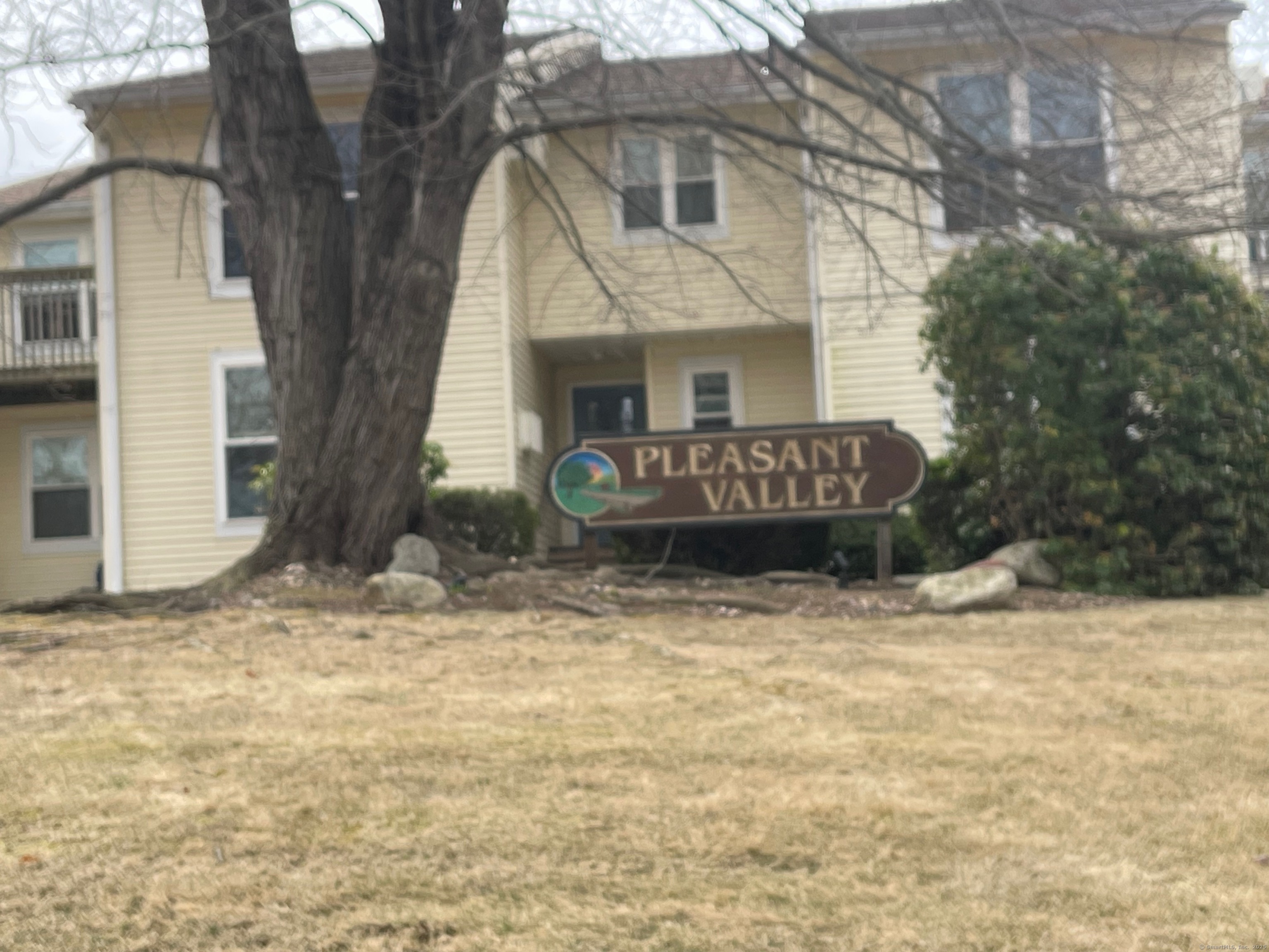 949 Pleasant Valley Road 11-8