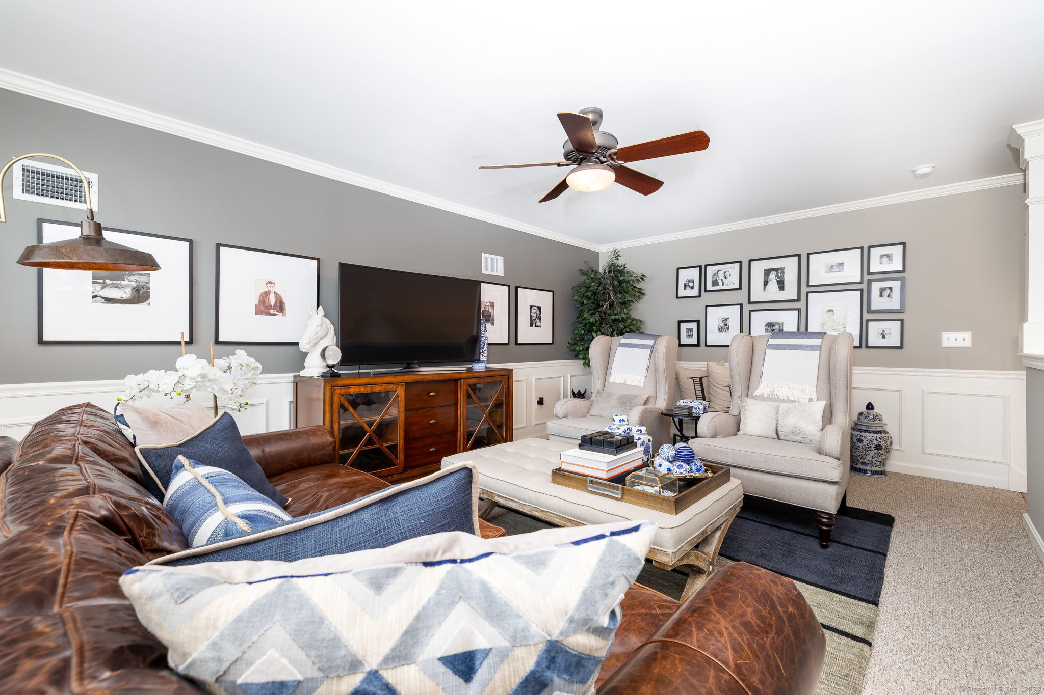 52 Grand Boulevard 52
