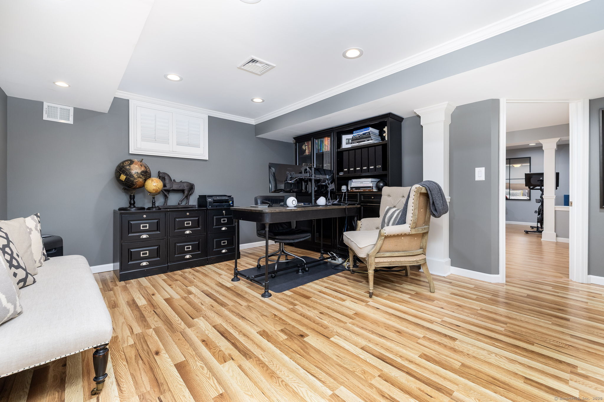52 Grand Boulevard 52