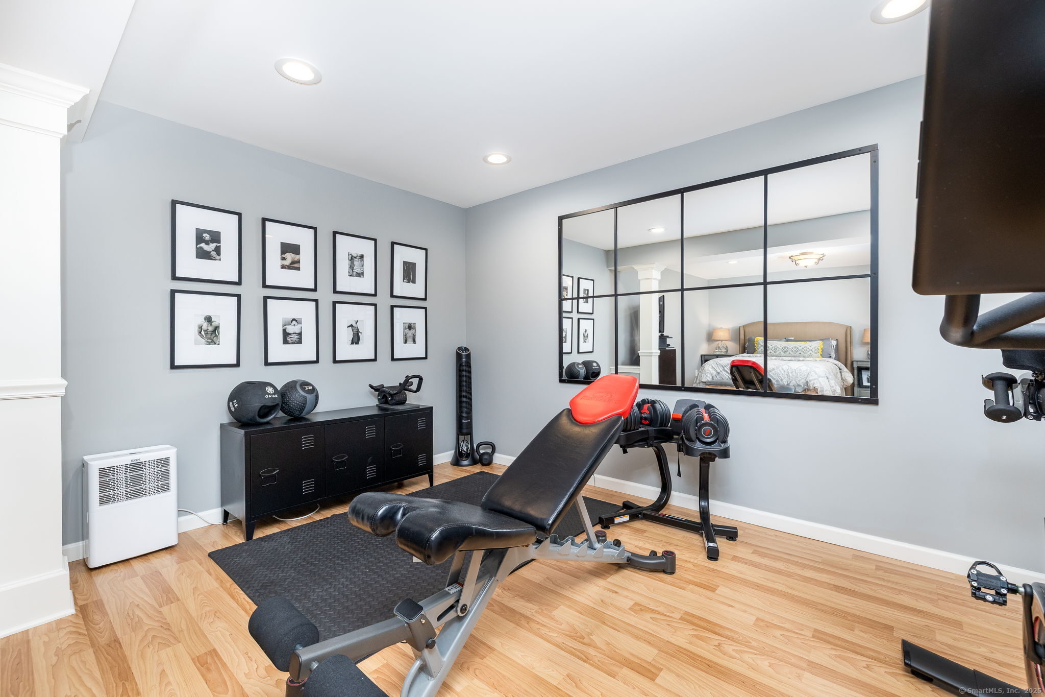 52 Grand Boulevard 52