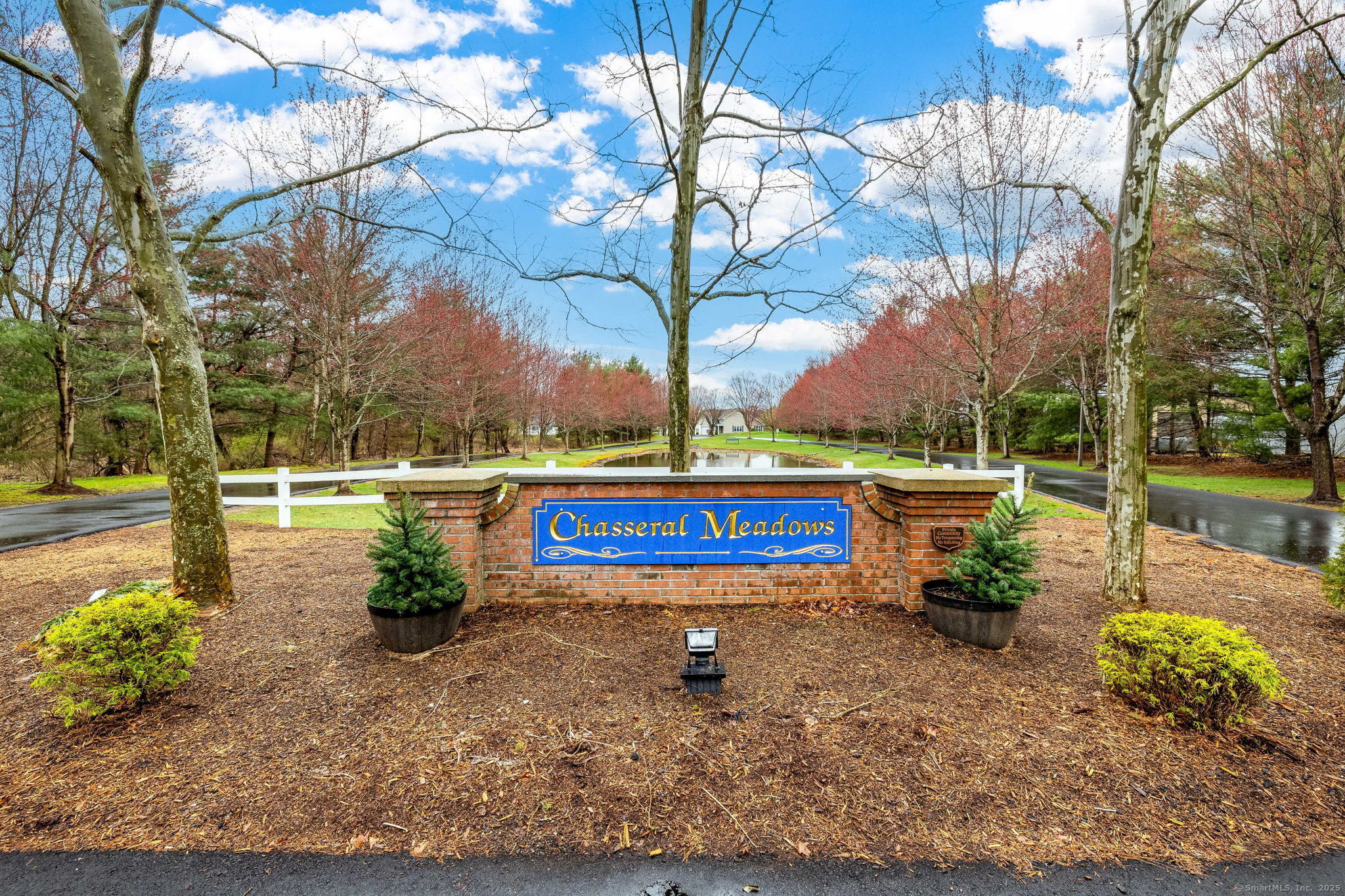 52 Grand Boulevard 52