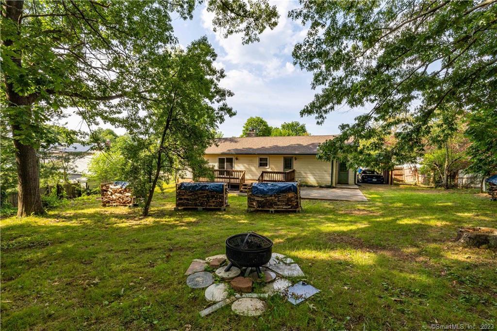 18 Seneca Road
