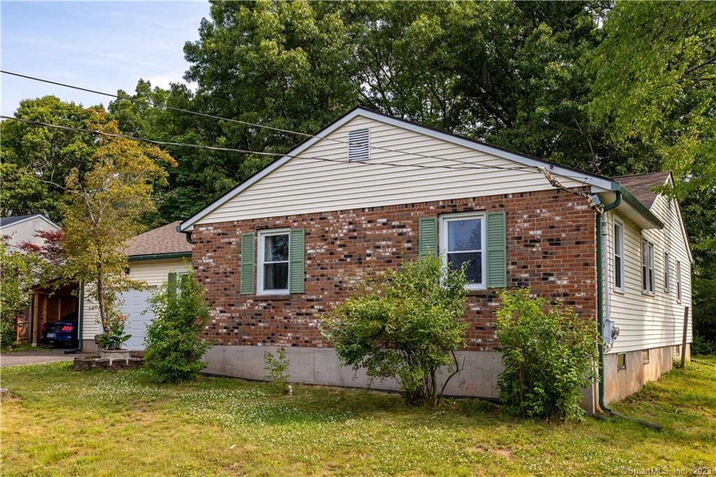18 Seneca Road