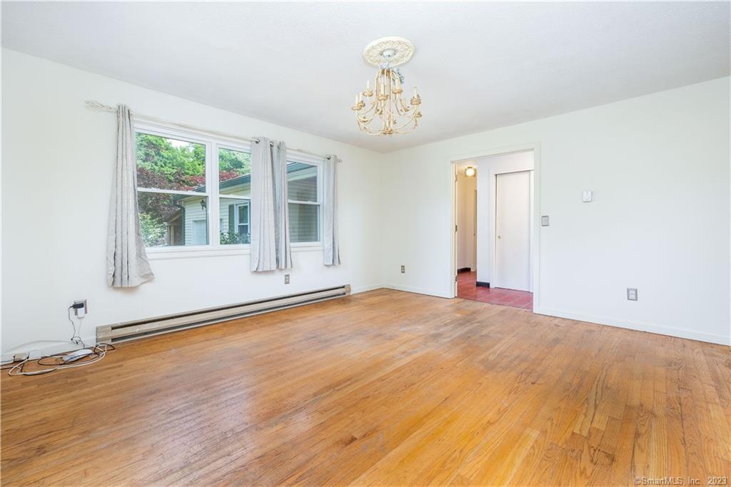 18 Seneca Road