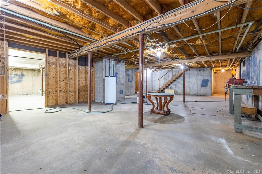 18 Seneca Road