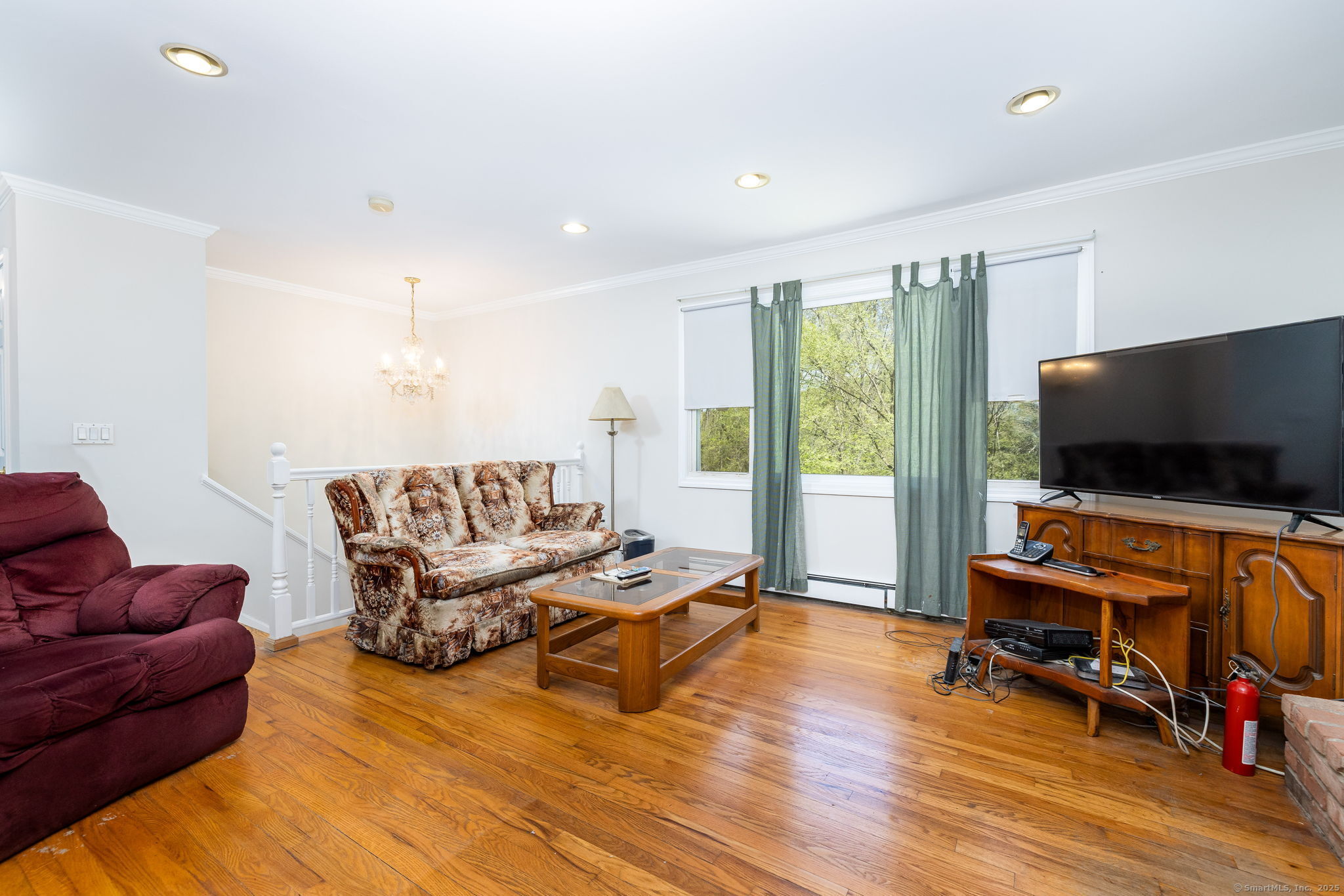 17 Cedar Hill Road