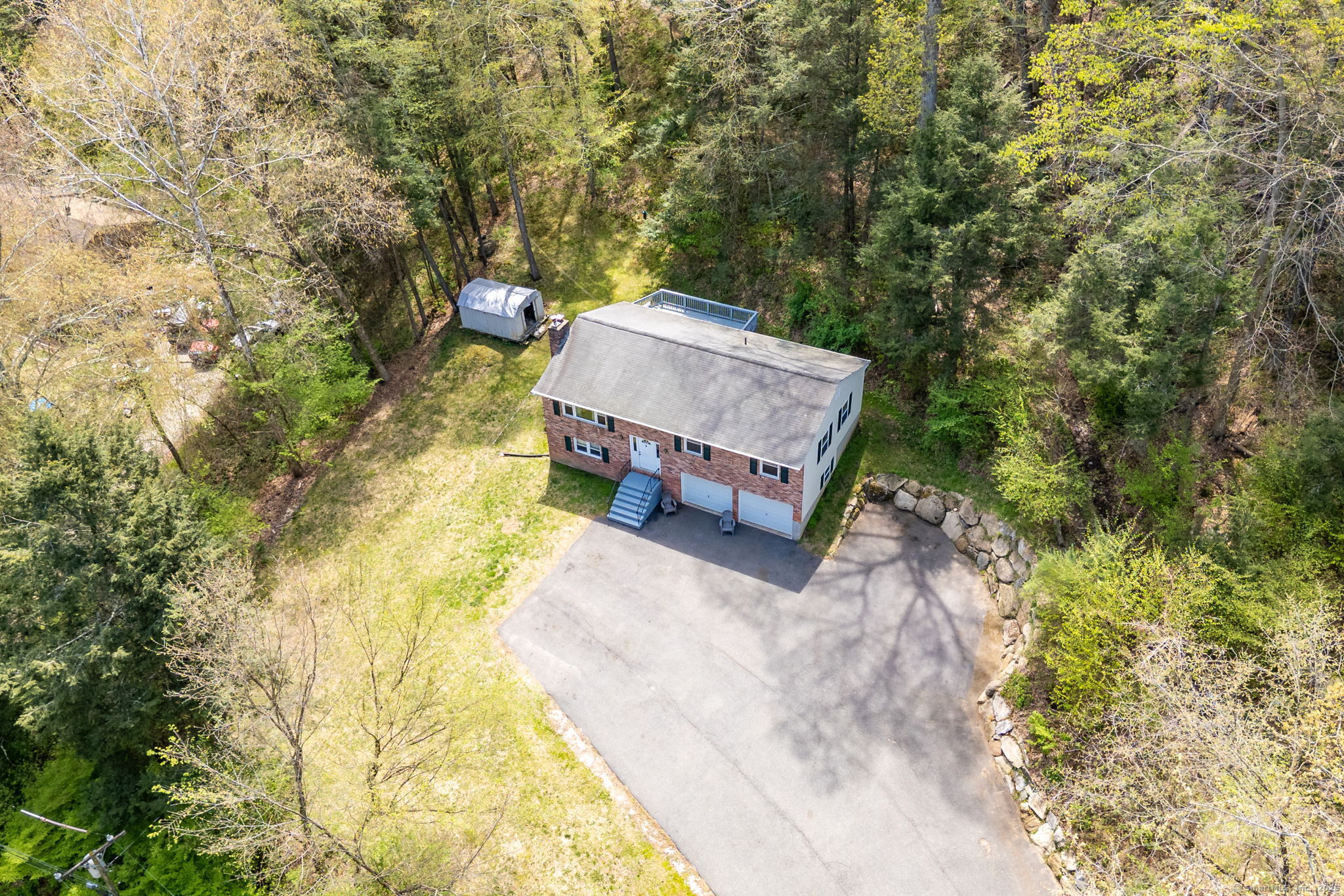 17 Cedar Hill Road