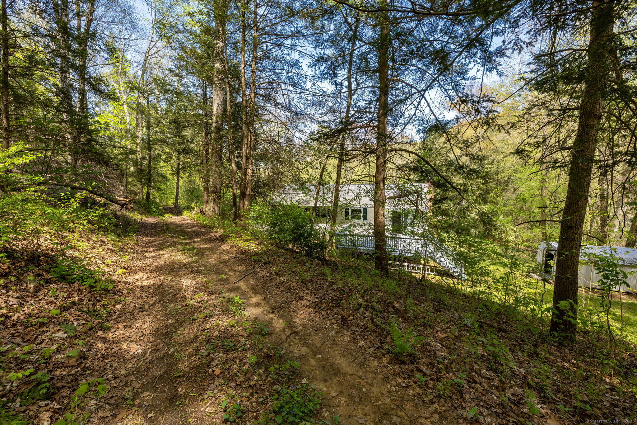 17 Cedar Hill Road